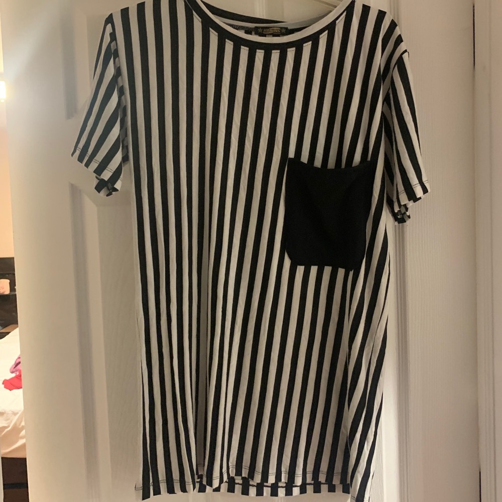 Vertically striped shirt dress with pocket